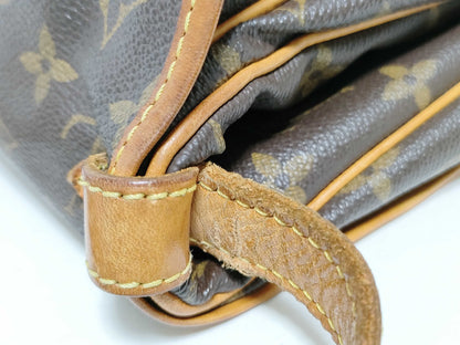 LOUIS VUITTON Monogram LV Saumur Shoulder Bag