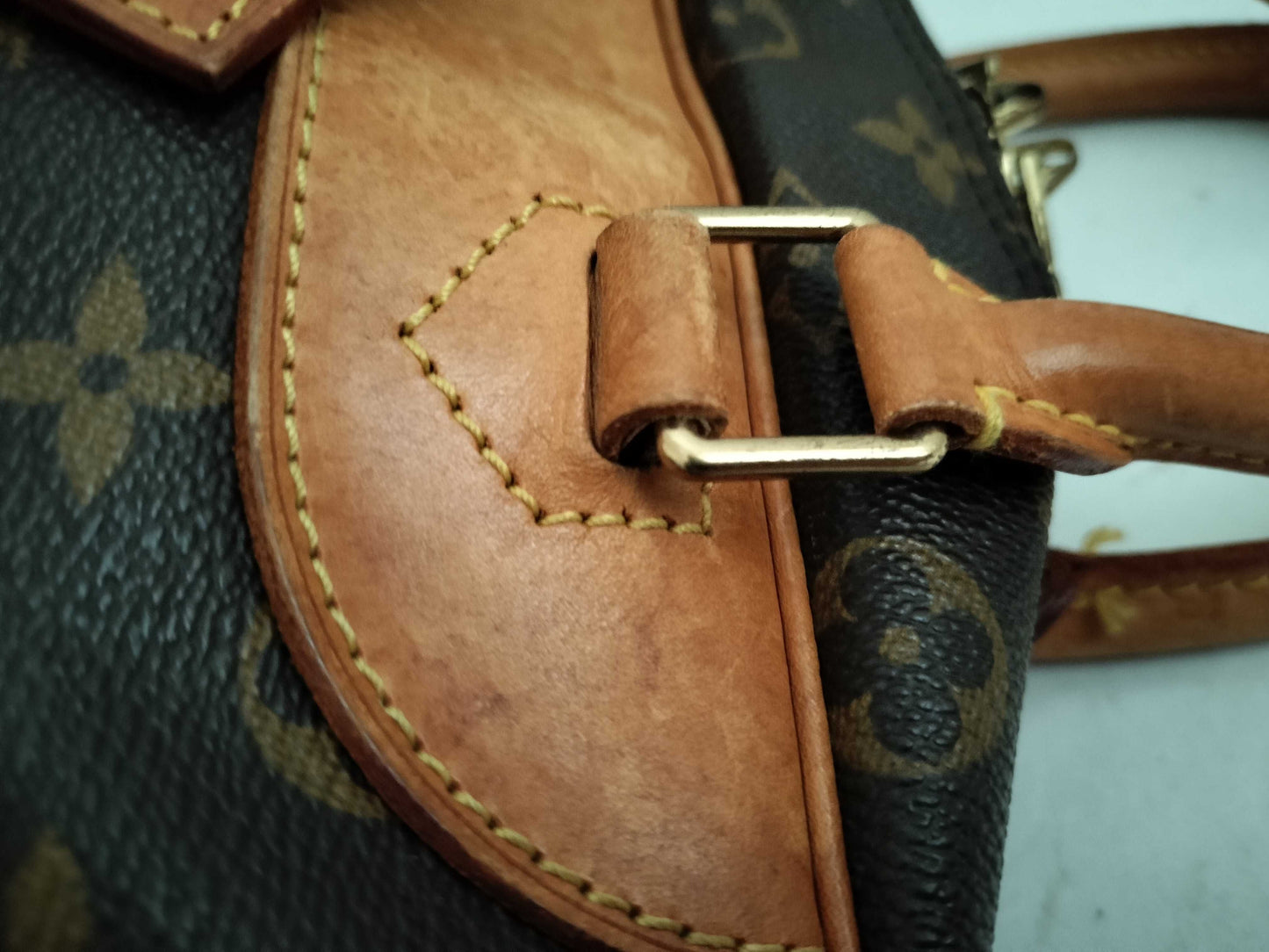 LOUIS VUITTON Monogram LV Deauville M47270 Monogram Handbag