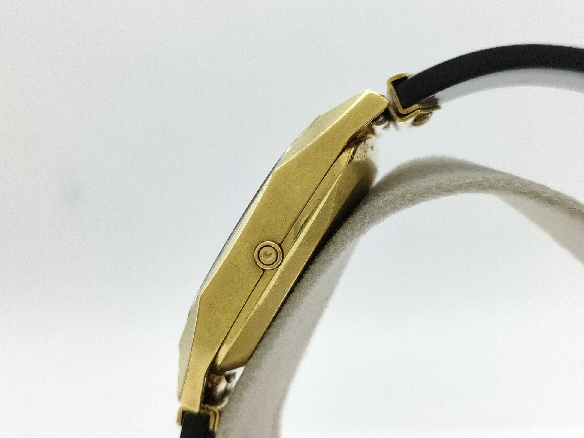 OMEGA Quartz K18 Women's Watch