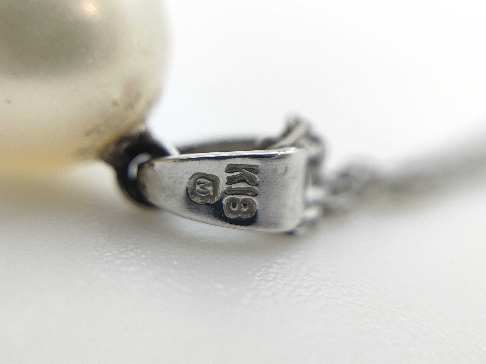 MIKIMOTO Pearl Necklace, 8.6mm Diameter, 18K Gold, 5.3g 