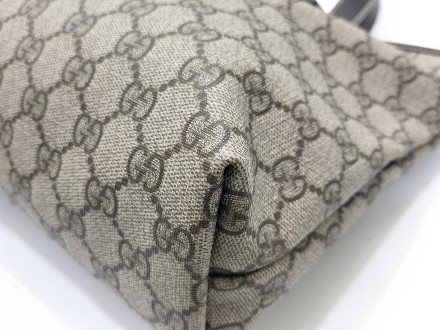 GUCCI GG Supreme GUCCI Tote Bag GG Supreme Handbag