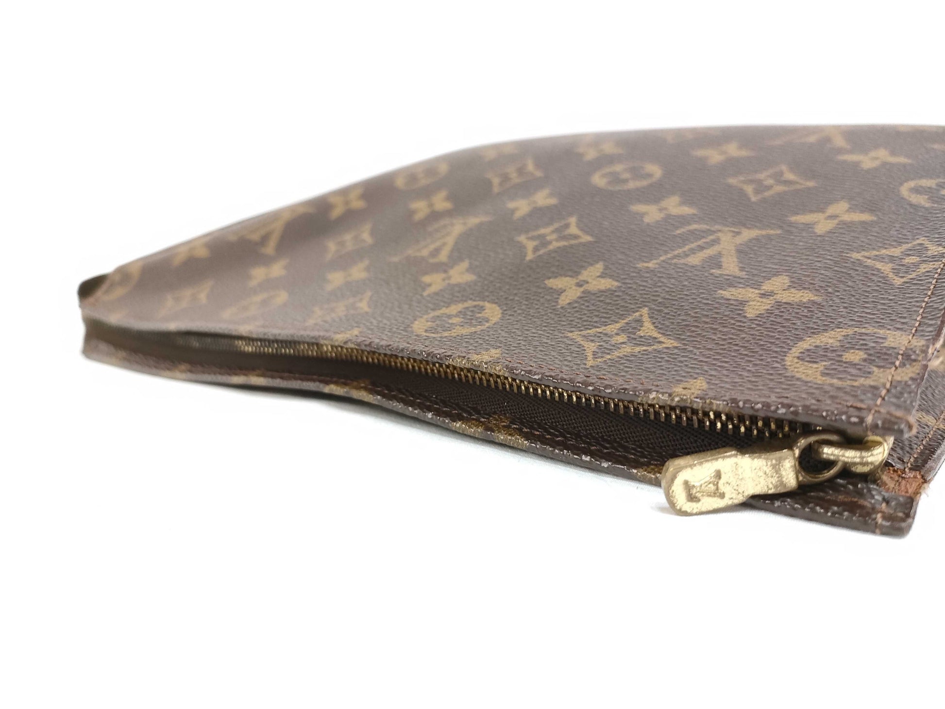 LOUIS VUITTON Monogram Vuitton Poche Toilette Monogram Pouch Pouch