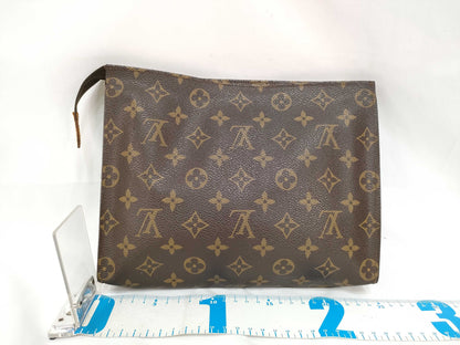LOUIS VUITTON Monogram Vuitton Poche Toilette Monogram Pouch Pouch