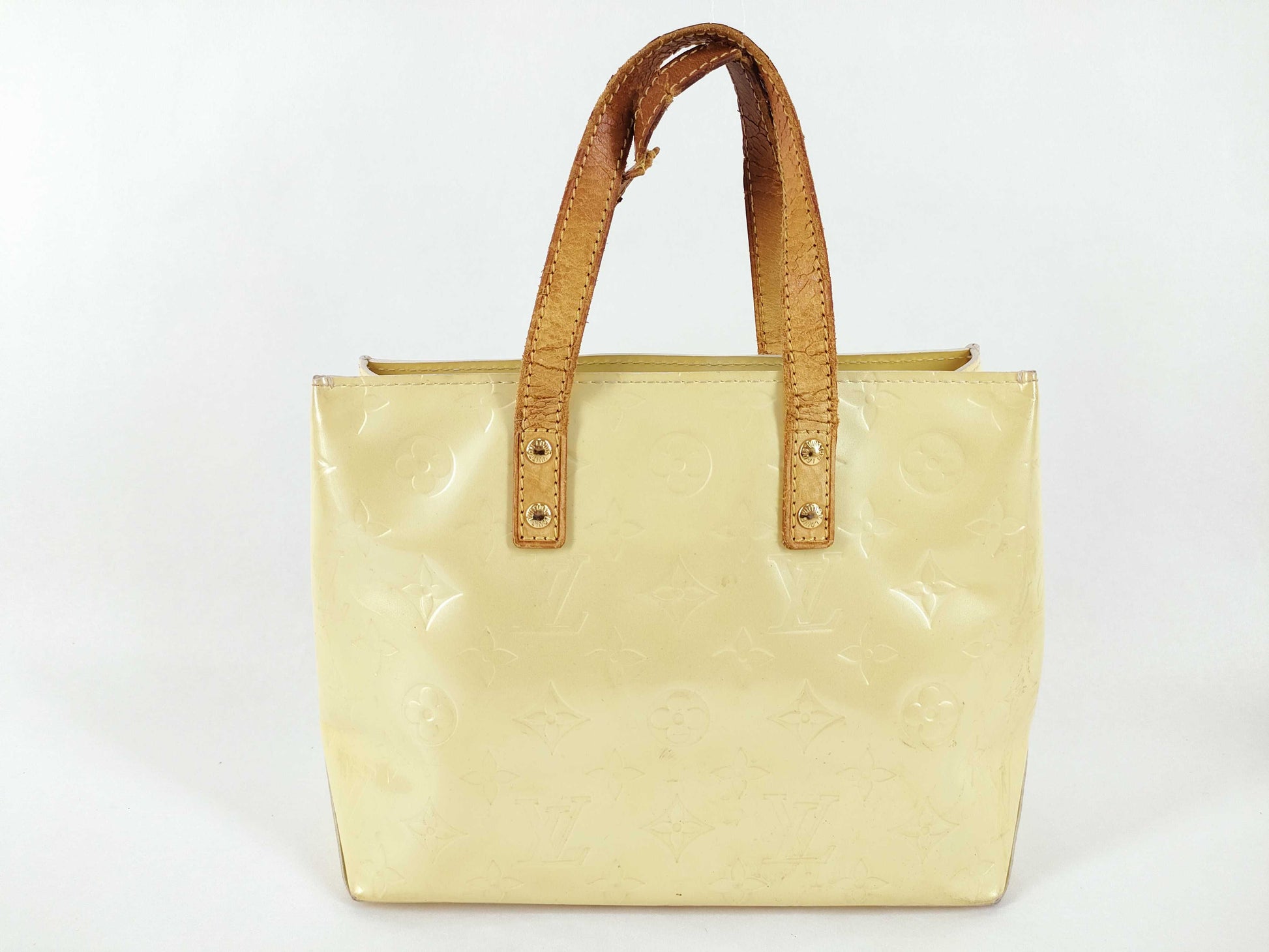 LOUIS VUITTON Vernis Louis Vuitton Vernis Enamel Yellow Handbag