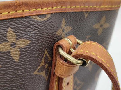 LOUIS VUITTON Monogram Bucket PM Tote Bag