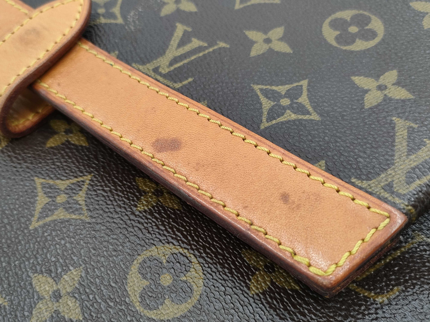 LOUIS VUITTON Monogram Vuitton Clutch Clutch Bag