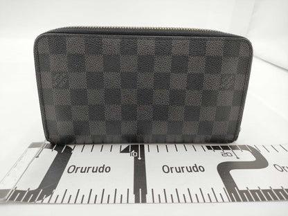 LOUIS VUITTON Louis Vuitton wallet