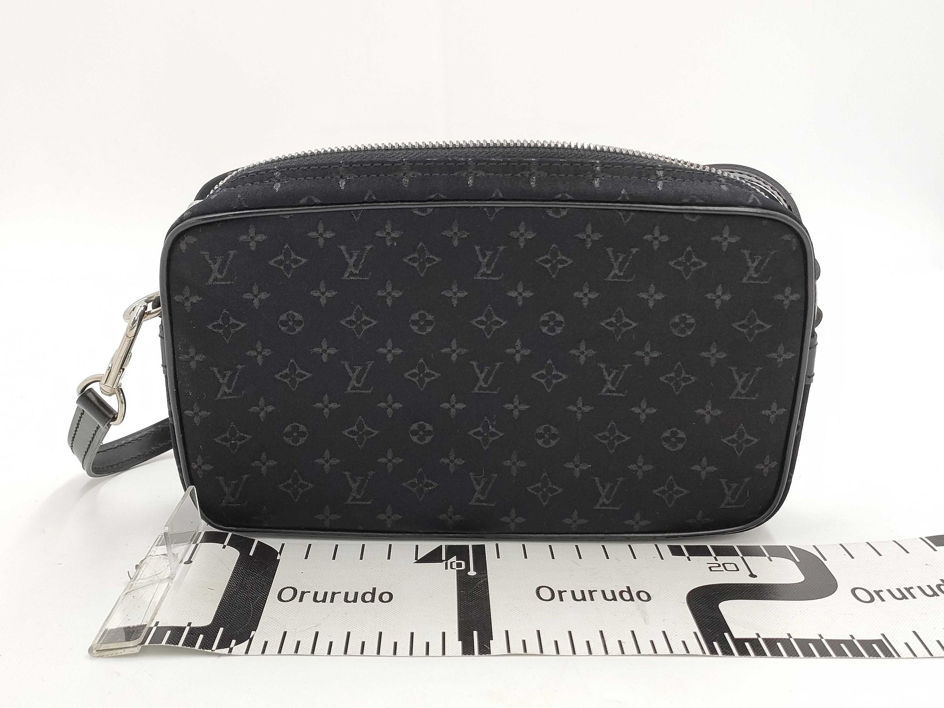 LOUIS VUITTON Pochette Comte de Fée Bag in Monogram Satin M92275