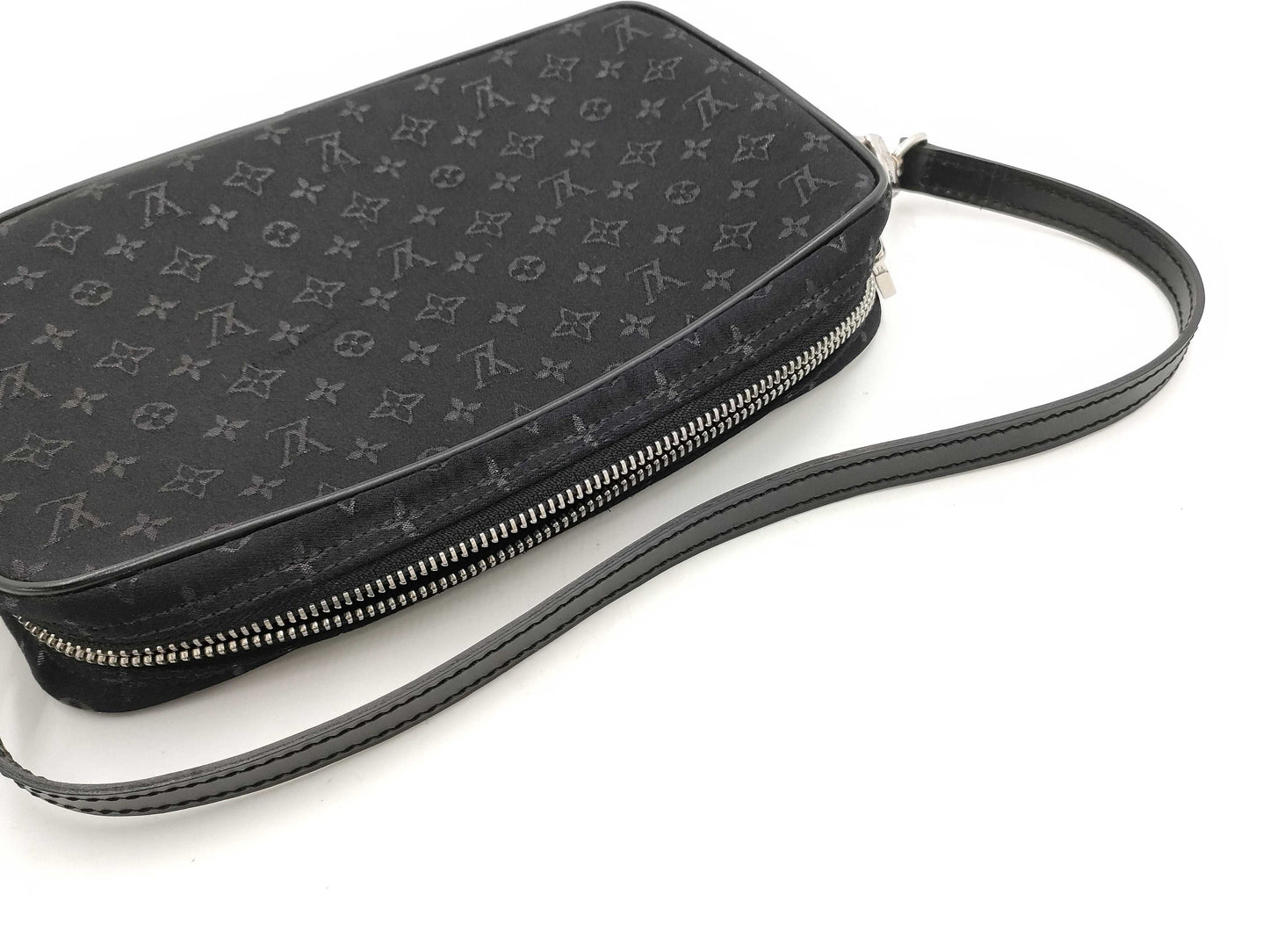 LOUIS VUITTON Pochette Comte de Fée Bag in Monogram Satin M92275