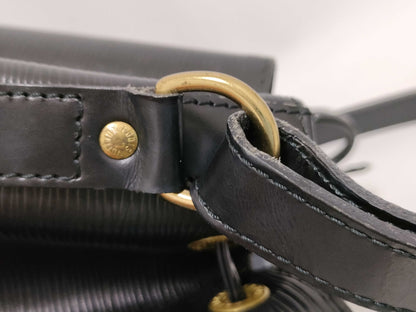 LOUIS VUITTON Epi Noe M52052 Shoulder Bag
