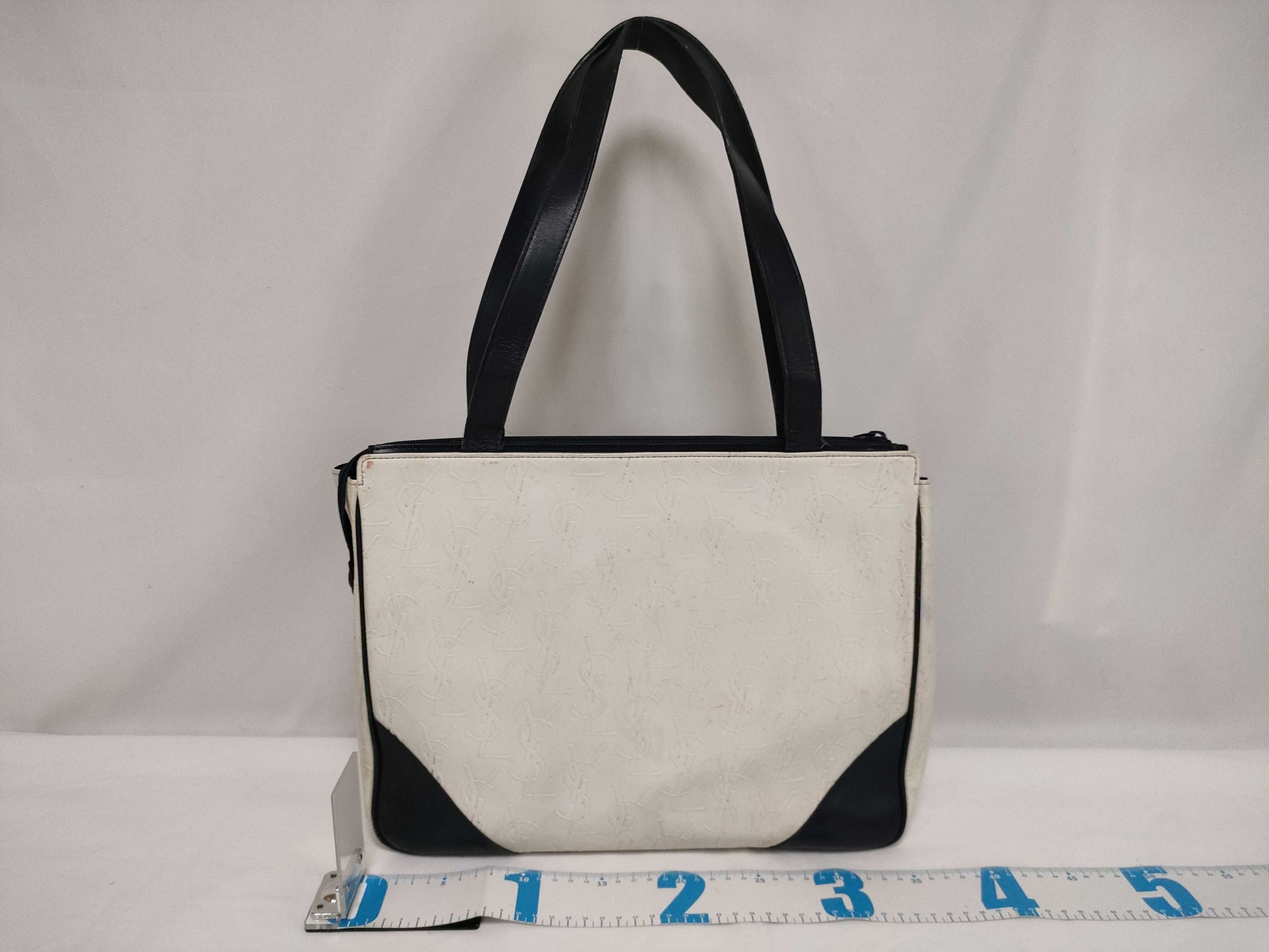 Yves Saint Laurent Leather Tote Bag