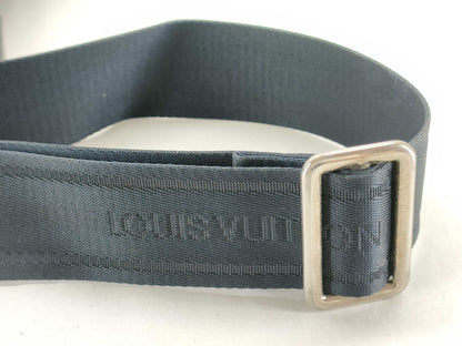 LOUIS VUITTON Taiga Sasha Shoulder Bag Crossbody Bag