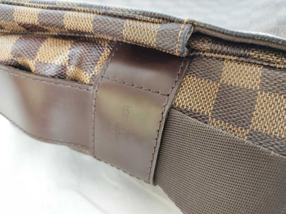 LOUIS VUITTON Damier Shoulder Bag LOUIS VUITTON Shoulder Bag