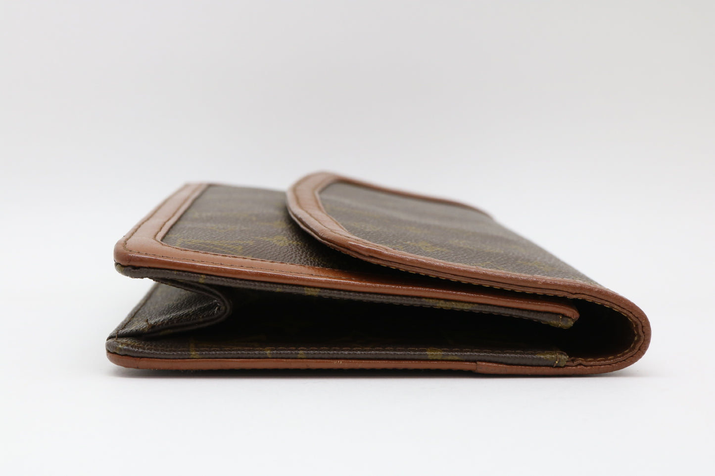 LOUIS VUITTON Monogram Pochette Dame Clutch Bag