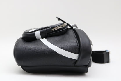 VALENTINO V logo waist bag