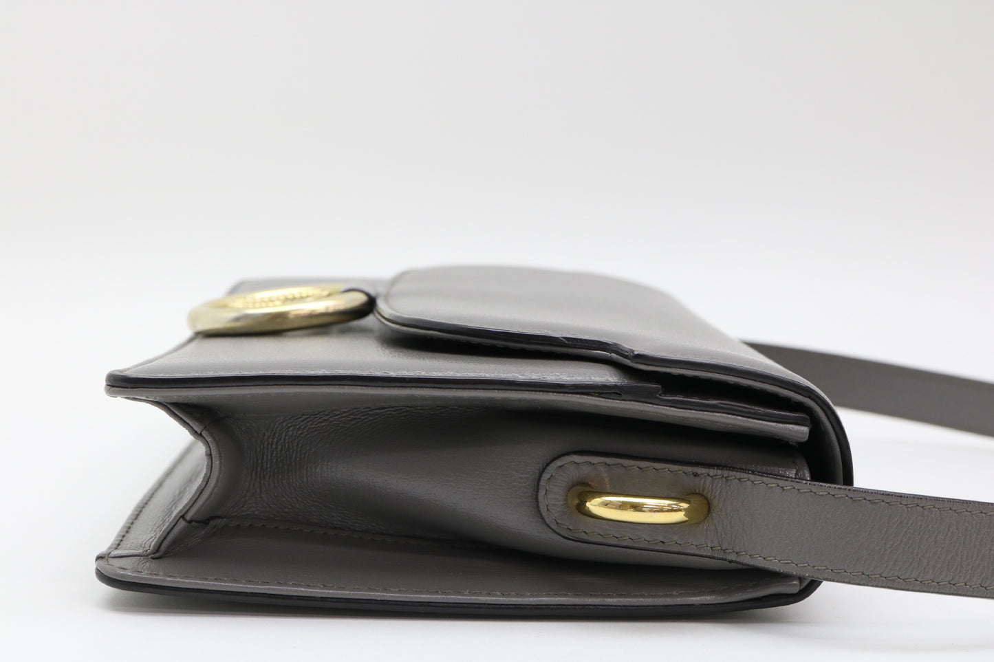 GUCCI GG Leather GG Marmont Shoulder Bag