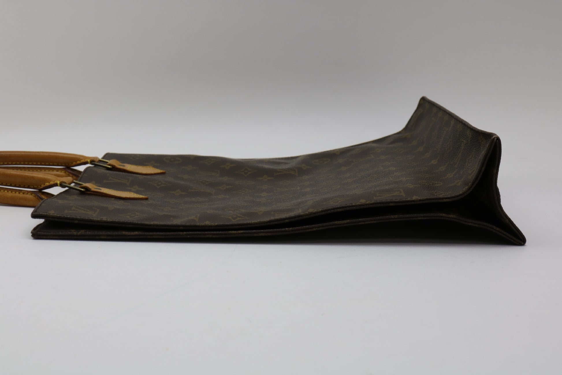 LOUIS VUITTON Monogram Sac Plat Handbag