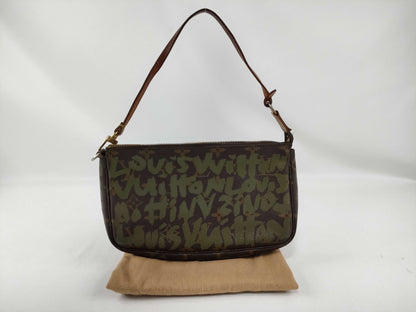 LOUIS VUITTON Monogram Graffiti LOUIS VUITTON Graffiti M92191 Pochette Accessoires Handbag Pouch