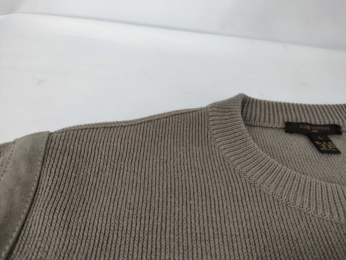 LOUIS VUITTON Knit Top with Suede Trim, Size L