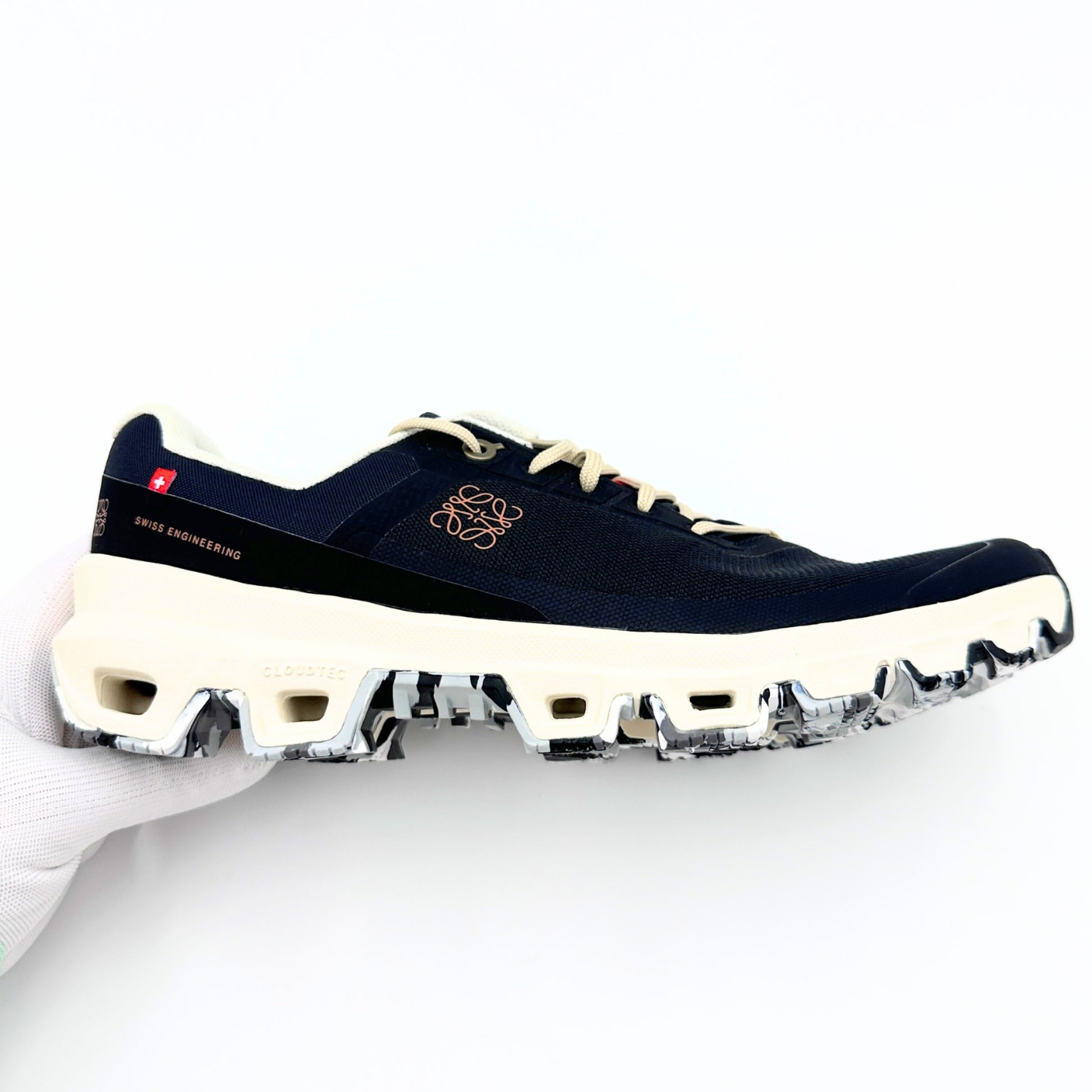 LOEWE ON collaboration sneakers Cloudventure sneakers, unused, size 25 sneakers