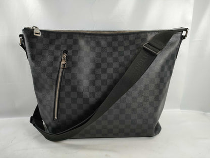 LOUIS VUITTON Damier Graphite Louis Vuitton Mick GM N41105 Shoulder Bag