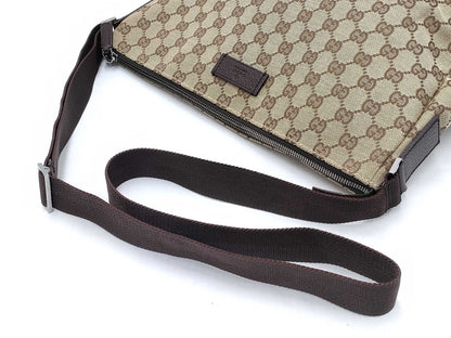 GUCCI GG Shoulder Bag 110054/204991 GG Canvas with Pouch