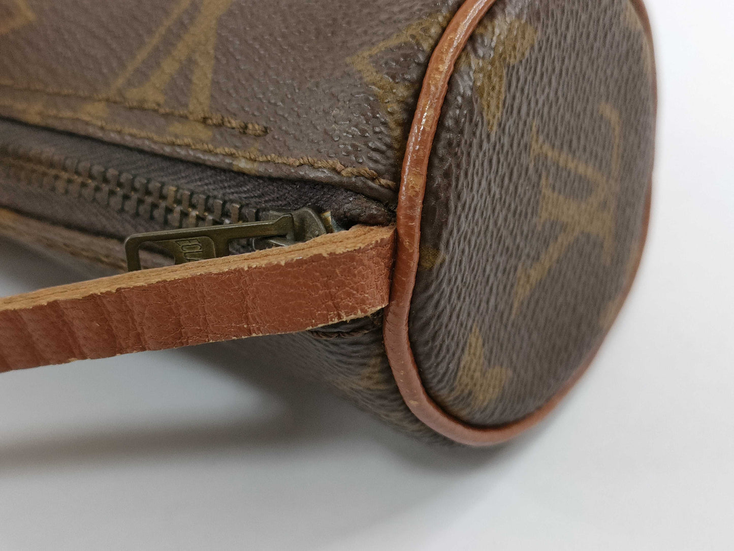 LOUIS VUITTON Monogram LV Monogram Papillon Pouch