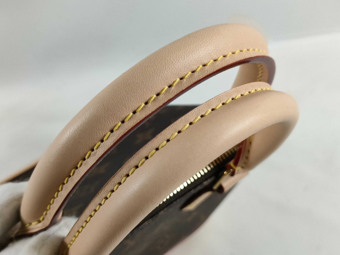 LOUIS VUITTON Monogram Louis Vuitton M46990 Monogram Alma BB Handbag