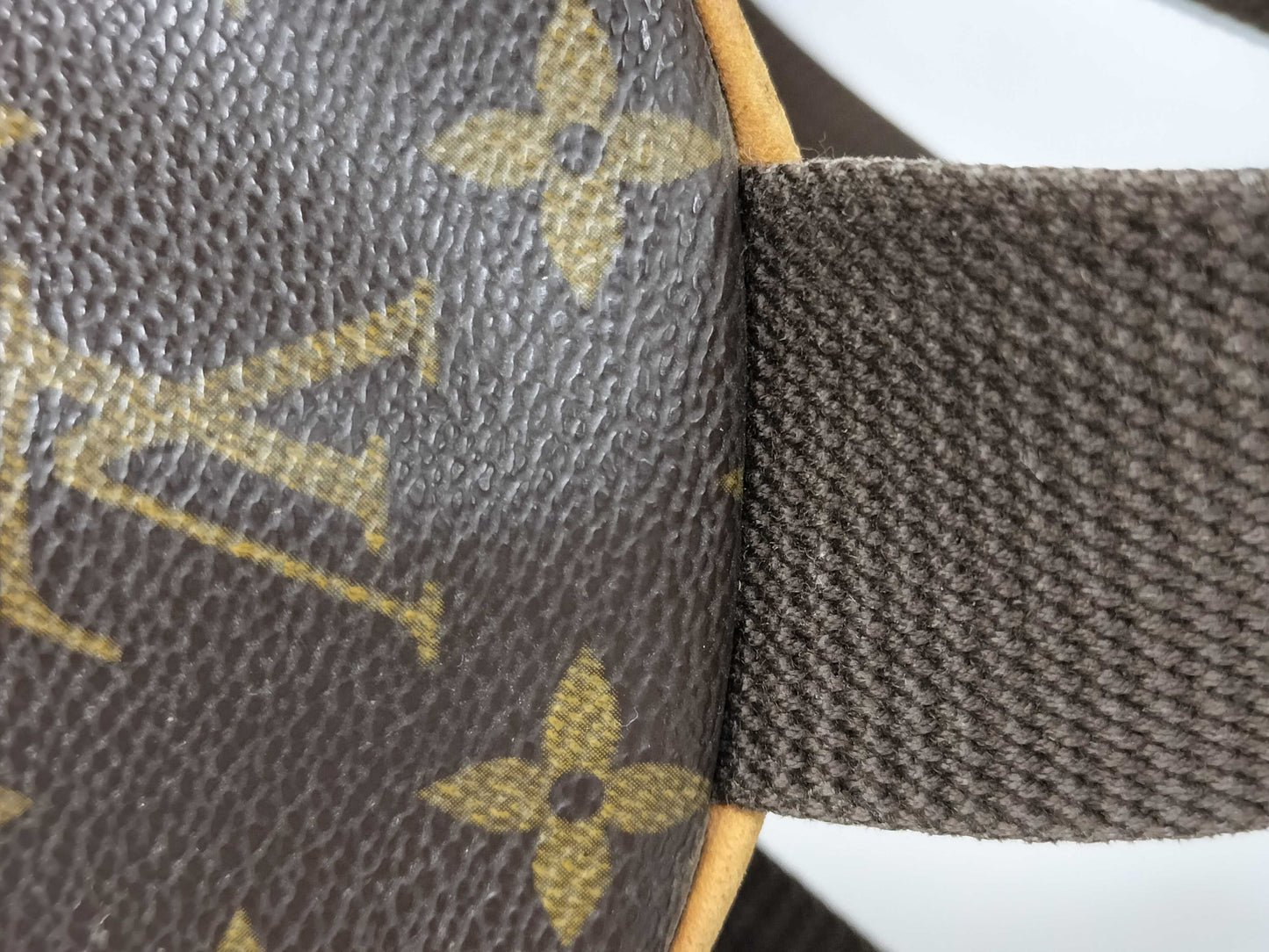 LOUIS VUITTON Monogram Pochette Ganjou M51870 Shoulder Bag