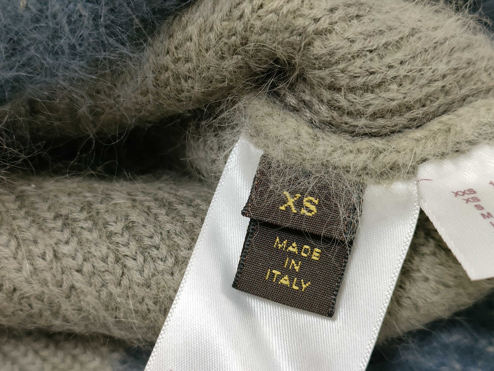 LOUIS VUITTON LV logo angora blend sweater top