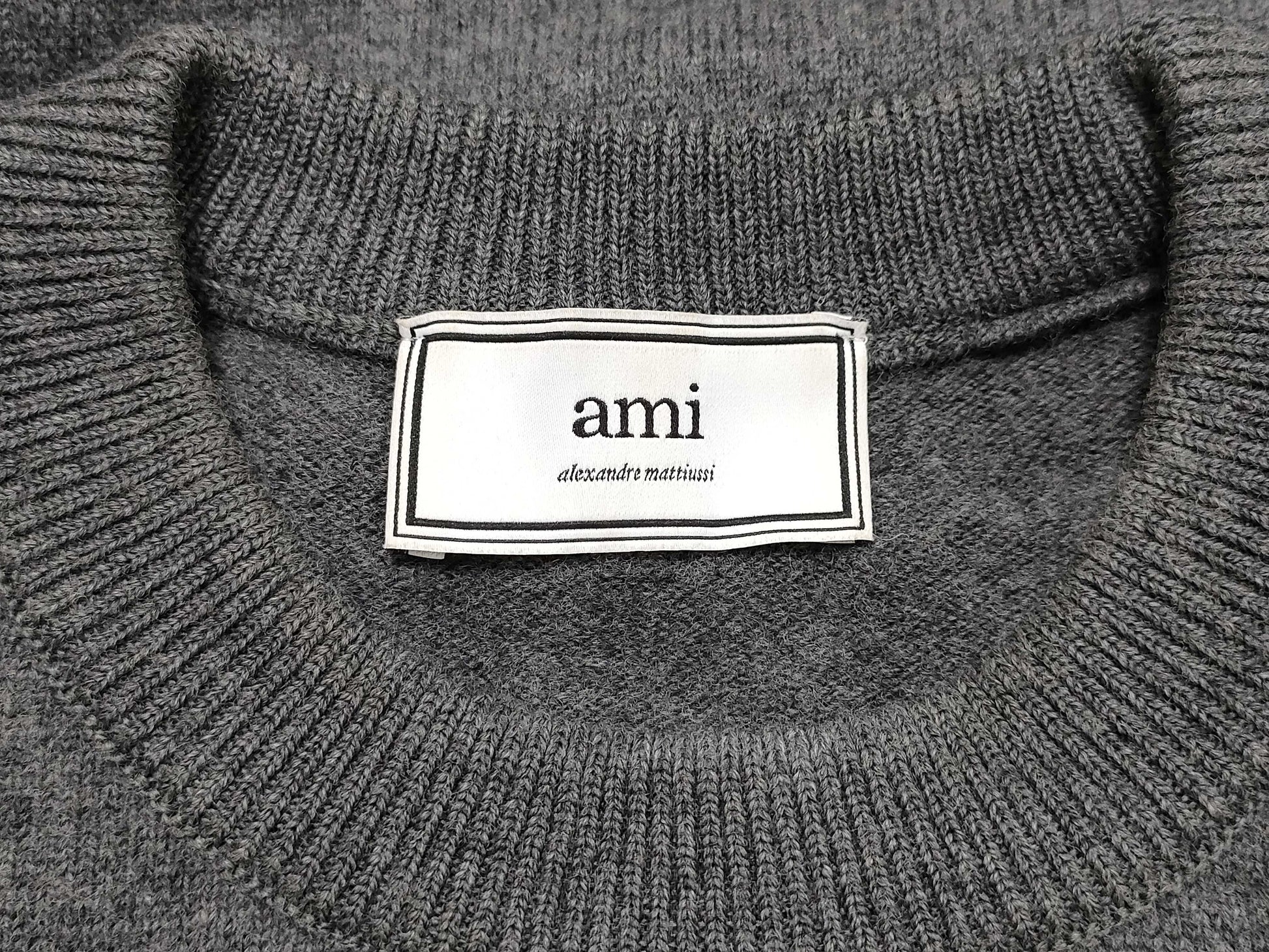 AMI PARIS Logo Sweater Top