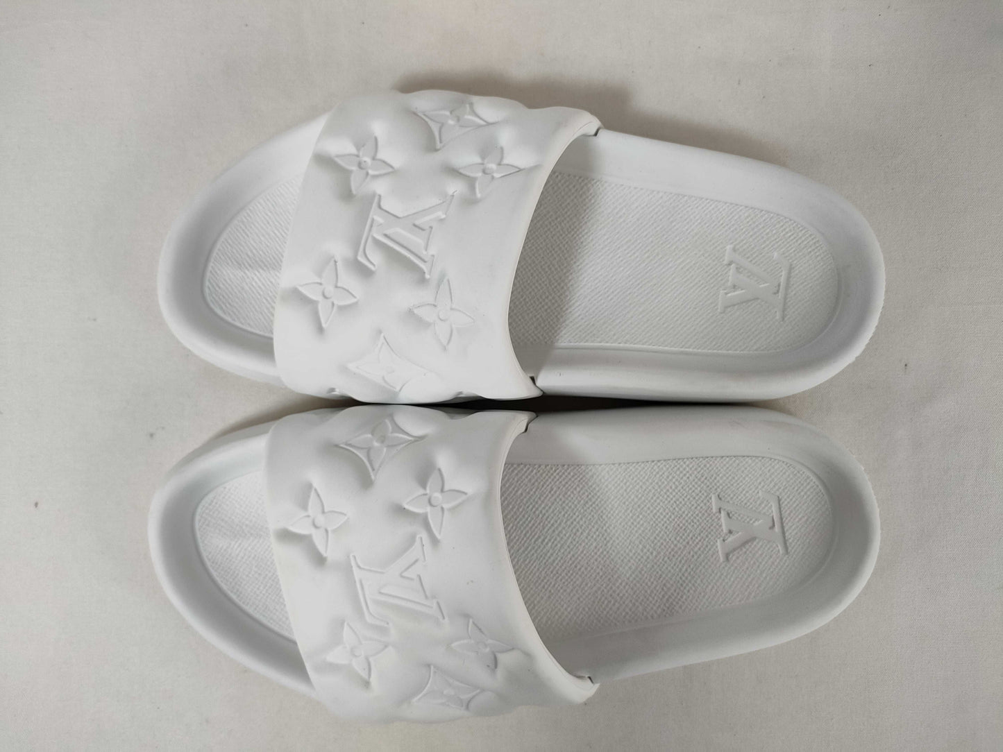 LOUIS VUITTON Monogram Waterfront Rubber Sandals