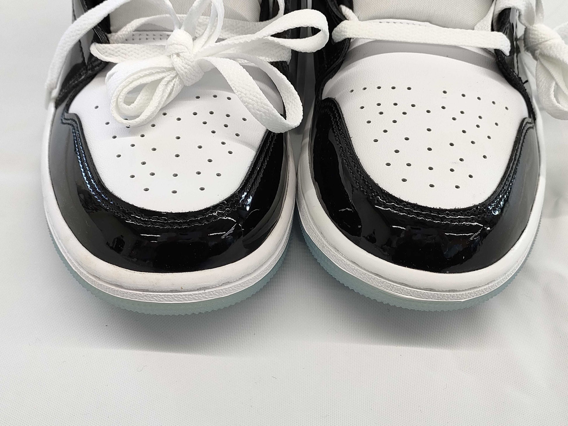 NIKE Nike DV1309-100 27.5cm Sneakers