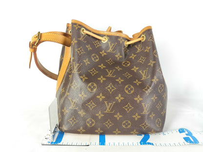 LOUIS VUITTON Monogram Louis Vuitton Drawstring Shoulder Bag Petit Noe M42226 Monogram AR0050 Shoulder Bag