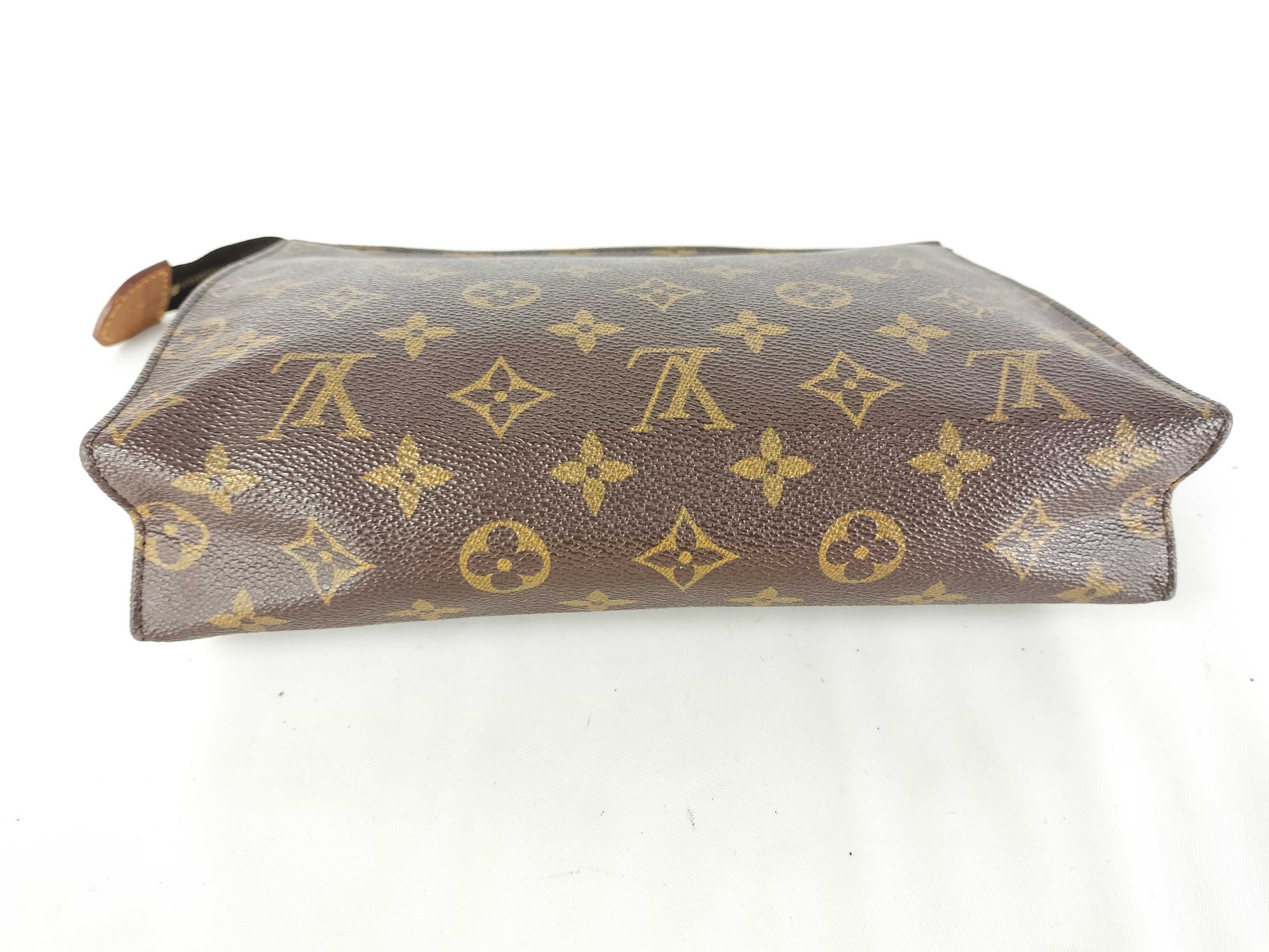 LOUIS VUITTON Monogram Louis Vuitton Pouch/Poche Toilette 26/M47542/Monogram/Unknown Engraving Second Bag