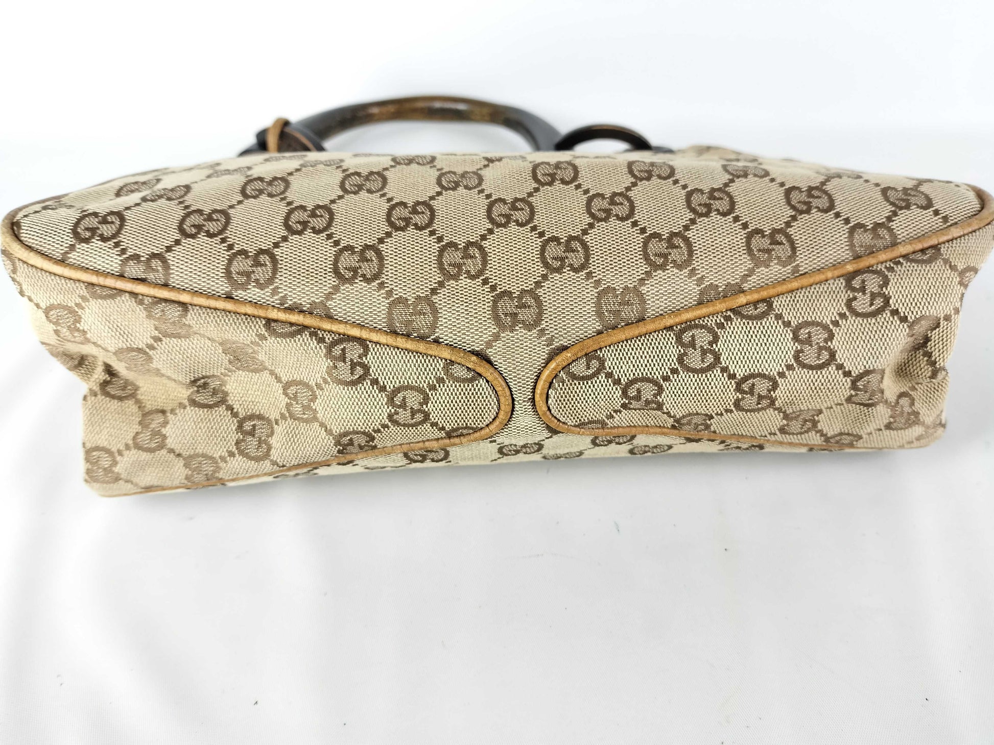 GUCCI GG Canvas One-Shoulder Bag / 106495 / Wood Handle / GG Canvas / Beige Shoulder Bag