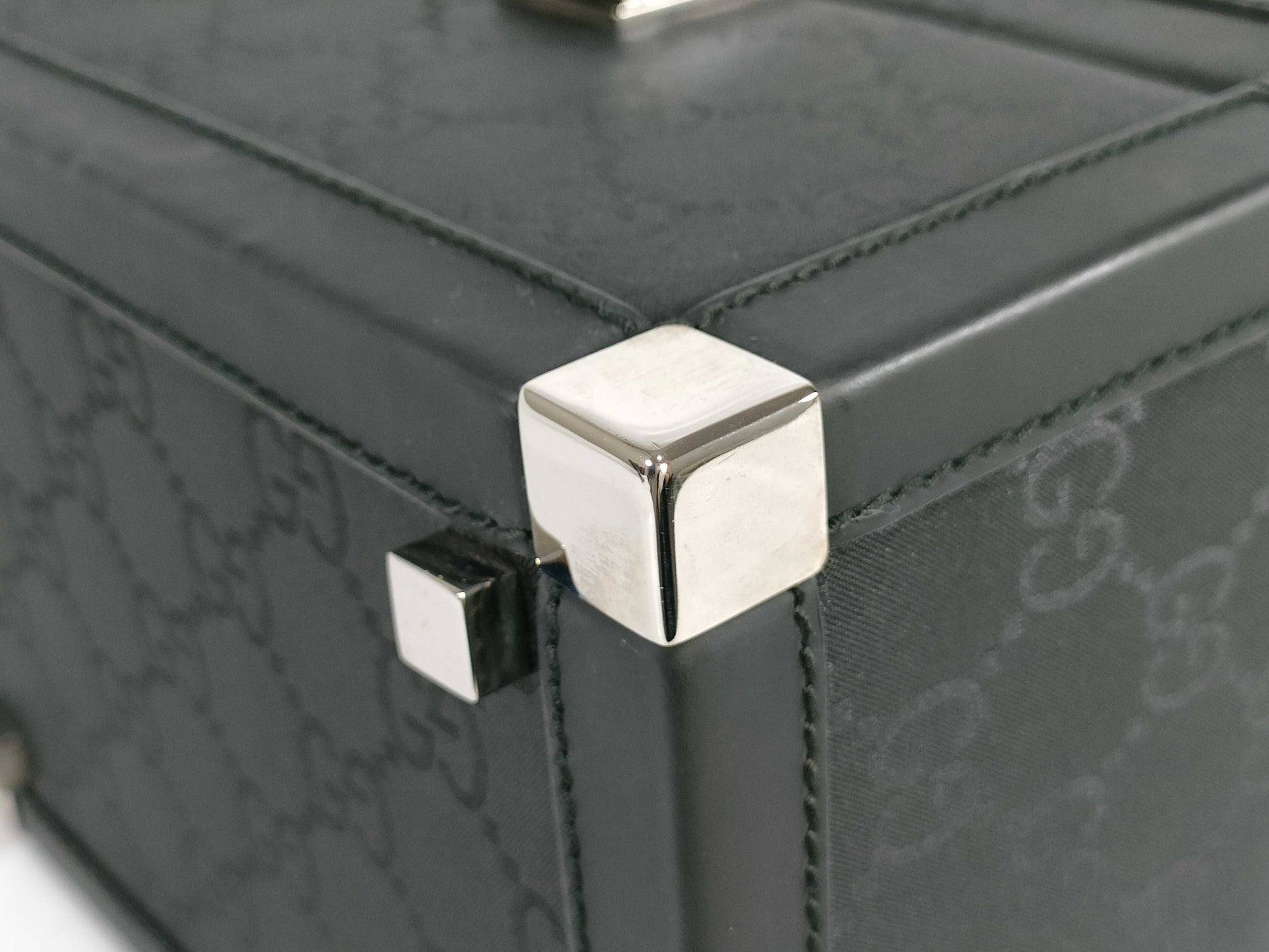 GUCCI GG Vanity Box/013 0088/Cosmetic Case/GG Canvas/Rubber Calf Leather/Black Vanity Bag