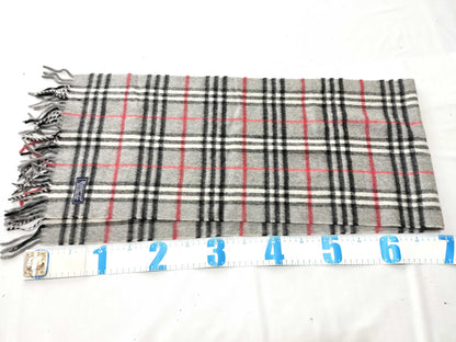 Burberrys Fringe Scarf, Nova Check, Made in England, 100% Cashmere, Gray Scarf