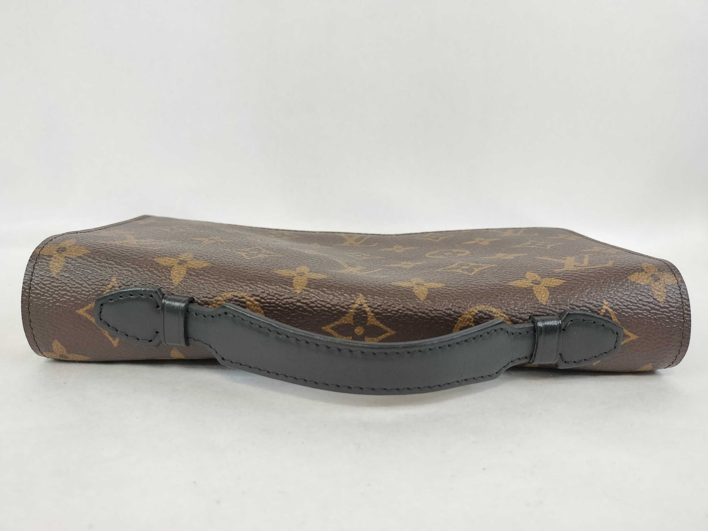 LOUIS VUITTON Monogram Louis Vuitton LOUIS VUITTON M61506 Monogram Macassar Zippy XL Clutch Wallet