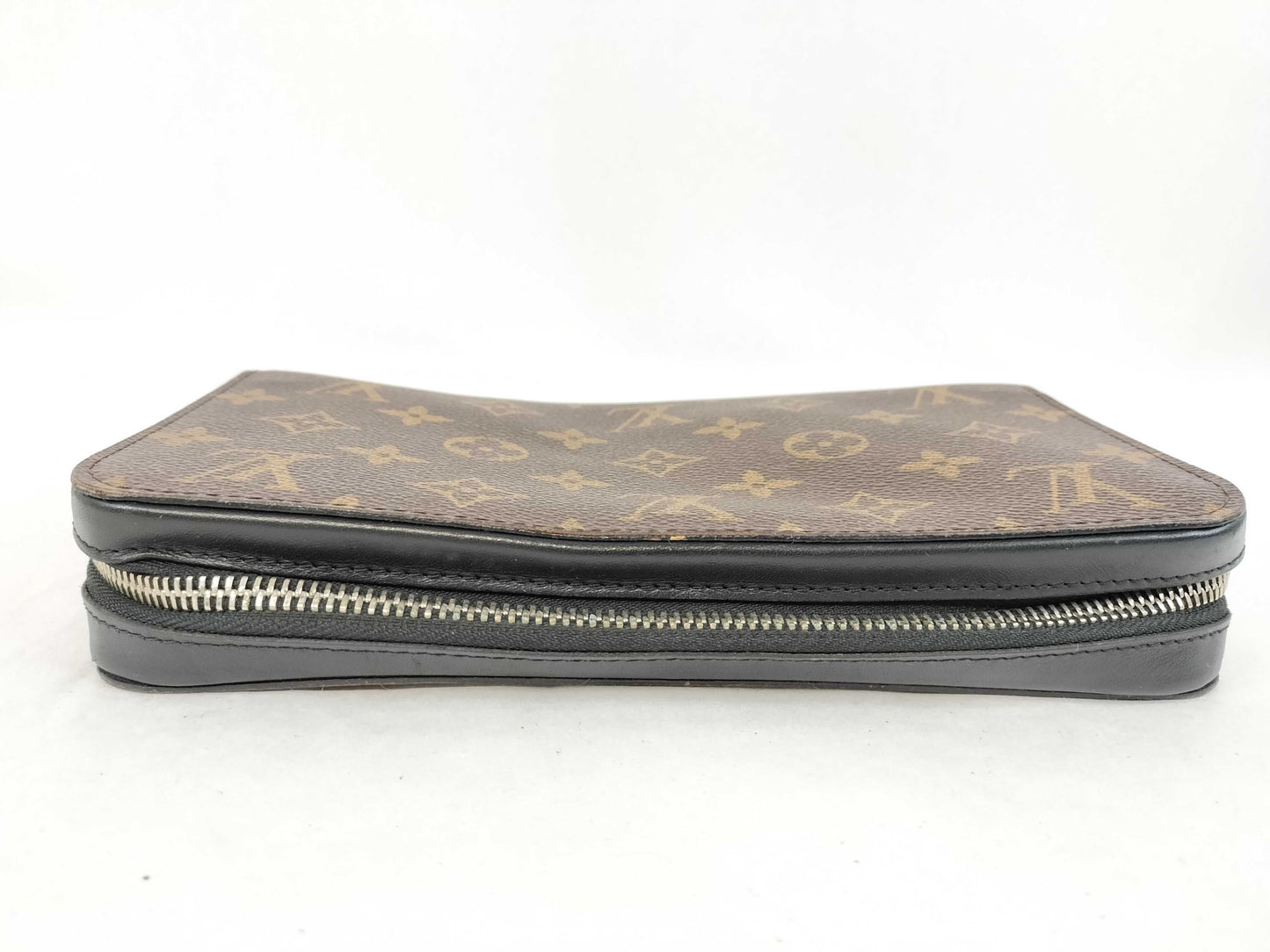 LOUIS VUITTON Monogram Louis Vuitton LOUIS VUITTON M61506 Monogram Macassar Zippy XL Clutch Wallet