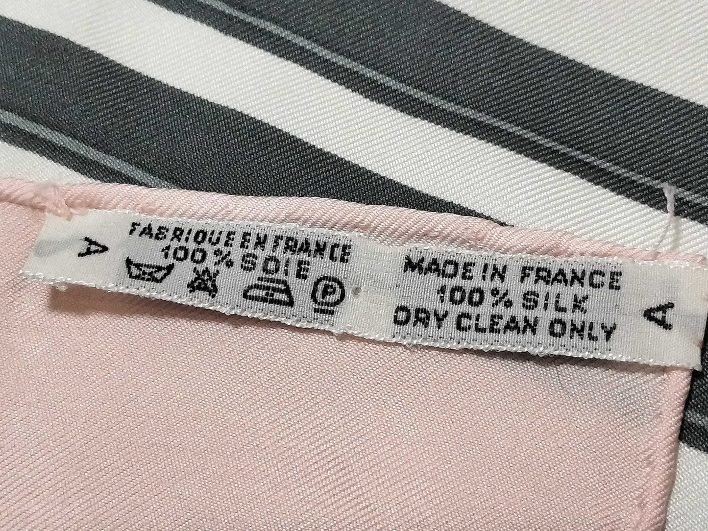 HERMES Carré 90 BRIDES de GALA Ceremonial Bridle 100% Silk Scarf