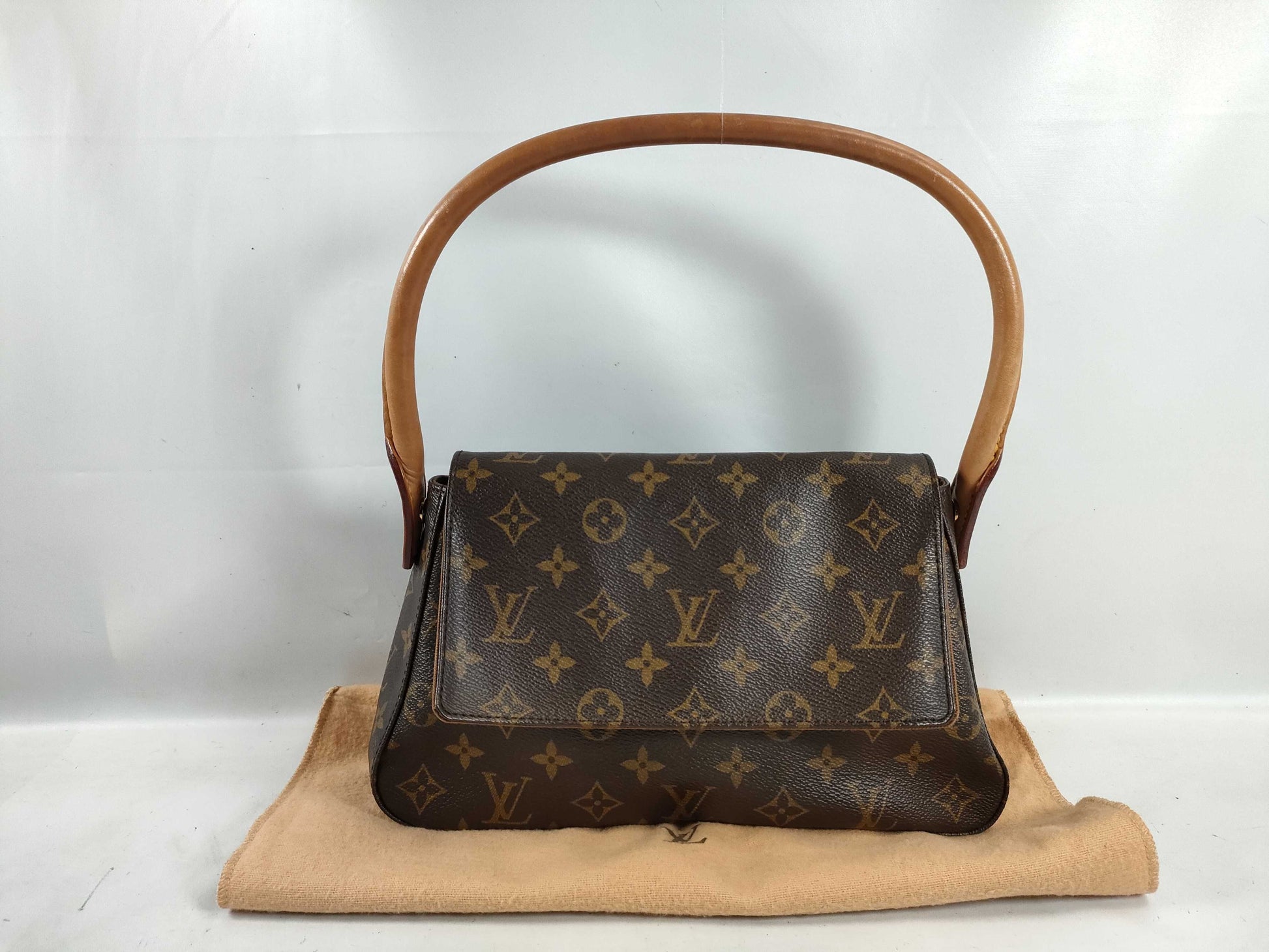 LOUIS VUITTON Monogram LV Mini Looping M51147 Handbag