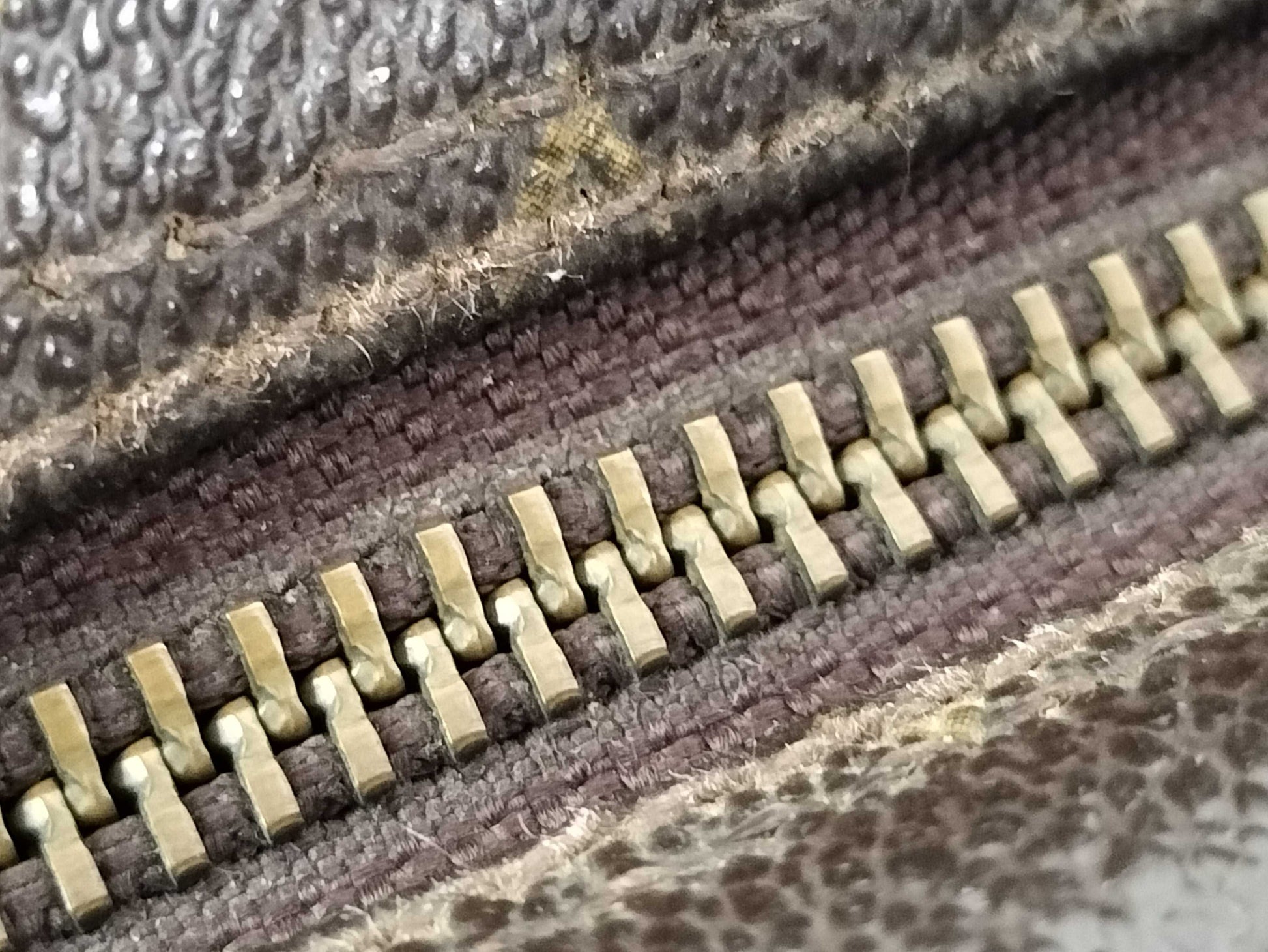 LOUIS VUITTON Monogram LV Second Bag True Towelette 23 M47524 Monogram Second Bag