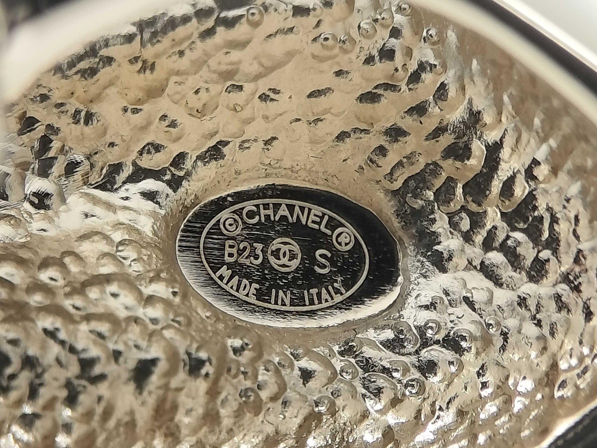 CHANEL Coco Mark CHANEL Coco Mark Lip Design Motif Brooch Brooch