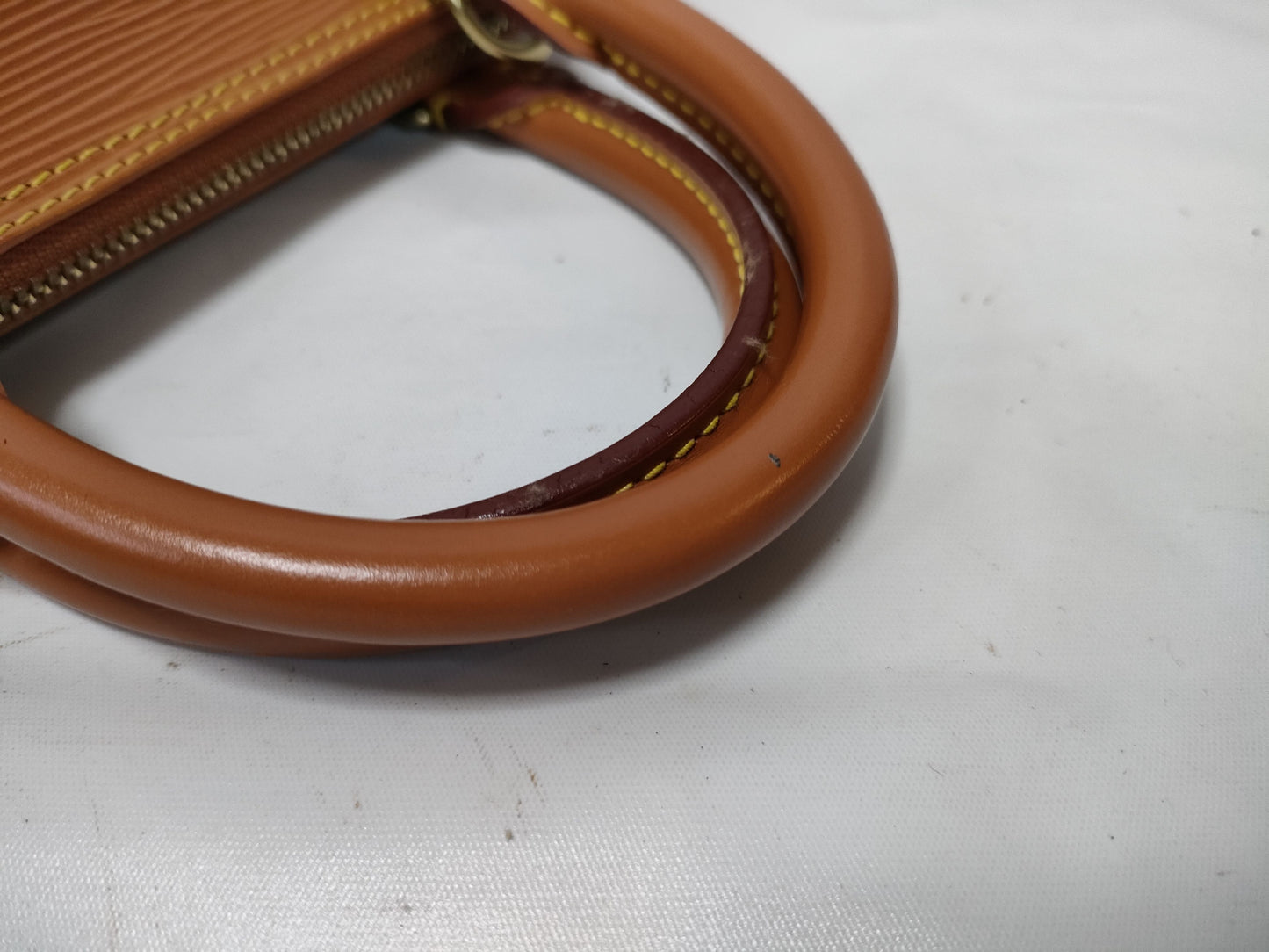 LOUIS VUITTON Alma Epi M52148 Handbag