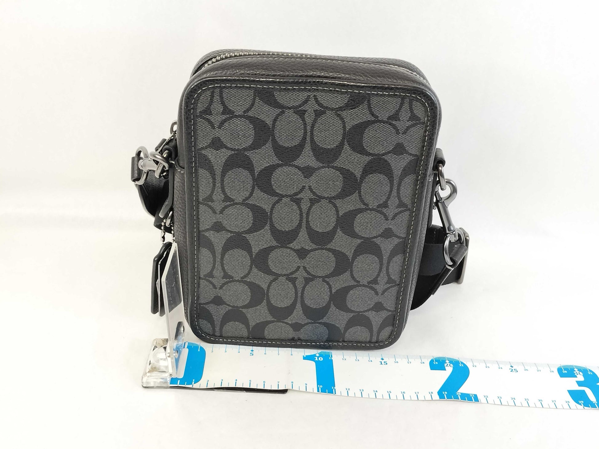 COACH Sullivan Signature Crossbody Shoulder Bag in Leather 