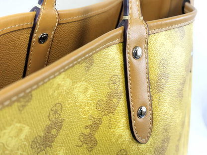 COACH Horse and Carriage Tote Bag in Yellow Multi Leather F82134