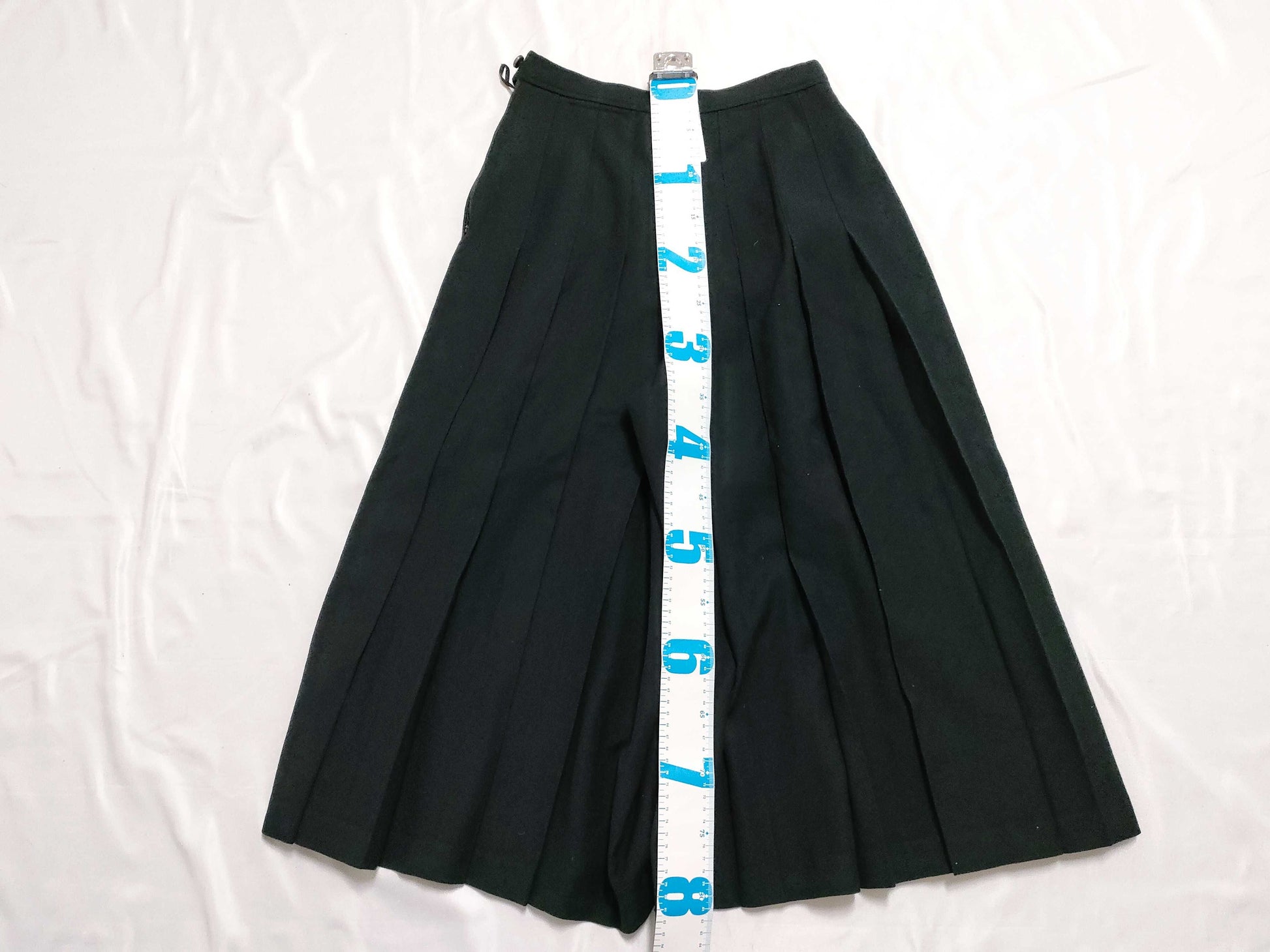 COMME des GARCONS tricot COMME des GARCONS wool gabardine culottes, free size pants