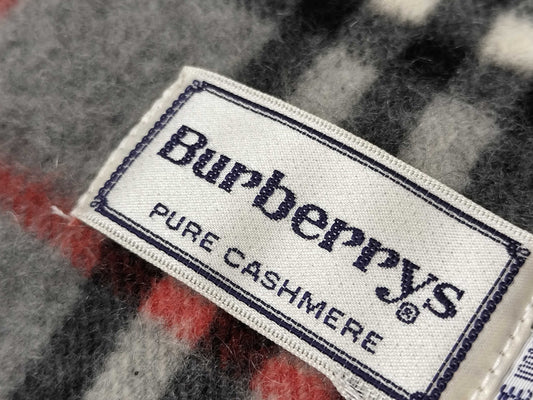 Burberrys Burberry Scarf 3-Piece Scarf