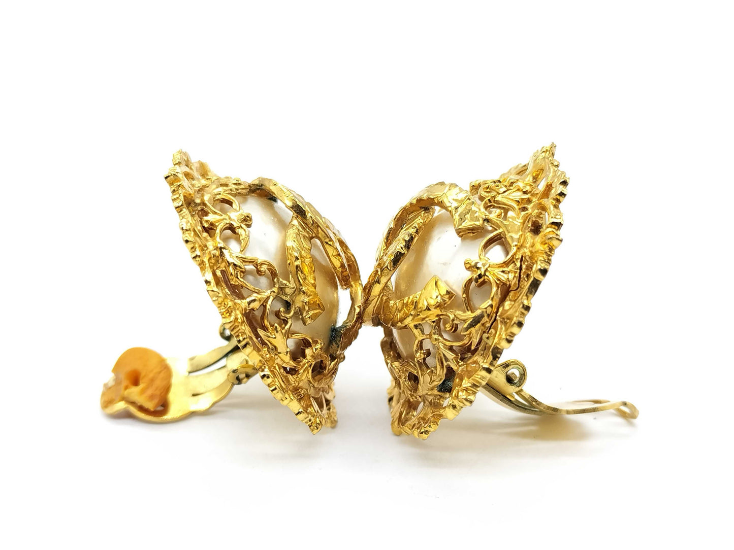 CHANEL Coco Mark Chanel Pearl Coco Earrings 28 Stamped Earrings